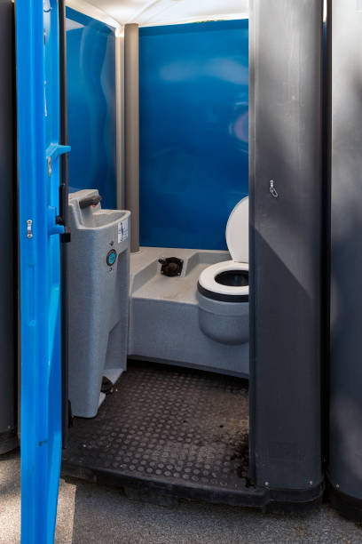 Best Portable restroom trailer rental  in Grant City, MO