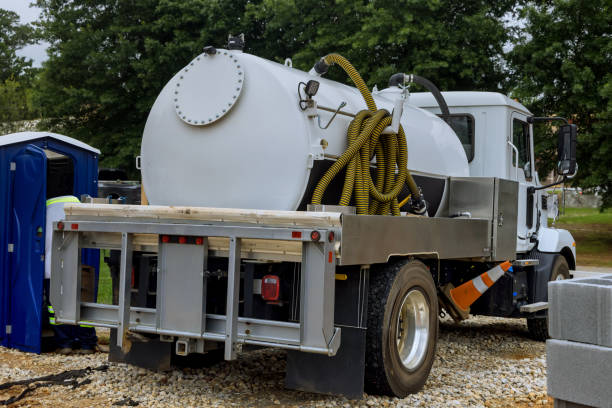Portable Toilet Options We Offer in Grant City, MO